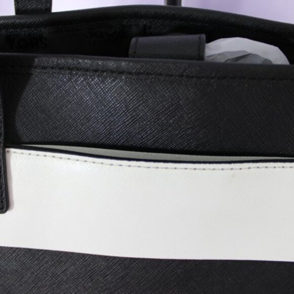 Michael Kors Jet Set Travel Large Tote & Zip Wallet Set – Black & White Saffiano - Picture 5 of 15